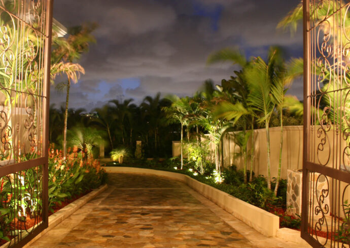 Landscape Lighting, Palm Beach County Hardscape Pros